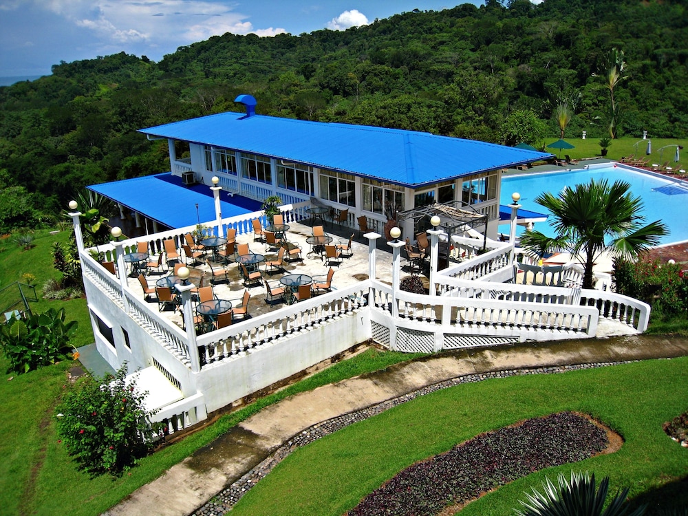 Cristal Ballena Boutique Hotel & Spa 57/57