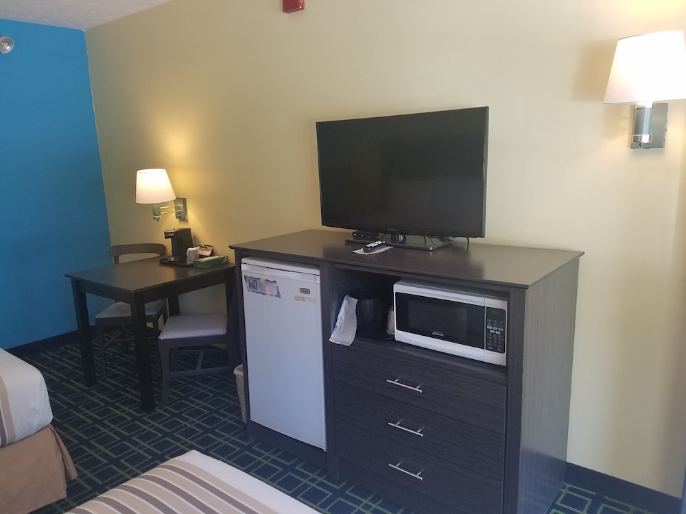 Meriwether Country Inn 33/40