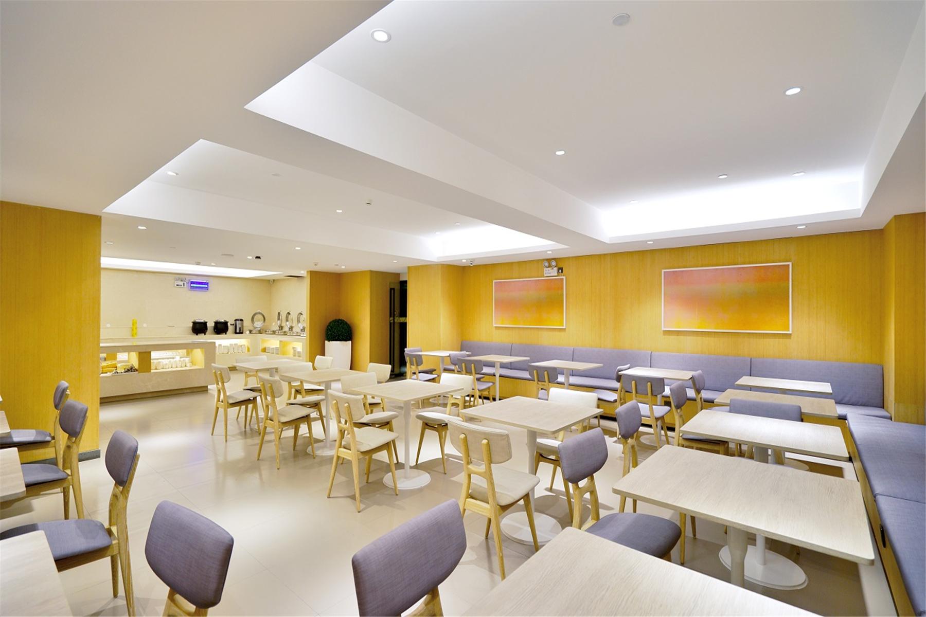 Lavande Hotel (Beijing Shijingshan Wanda Plaza) 12/21