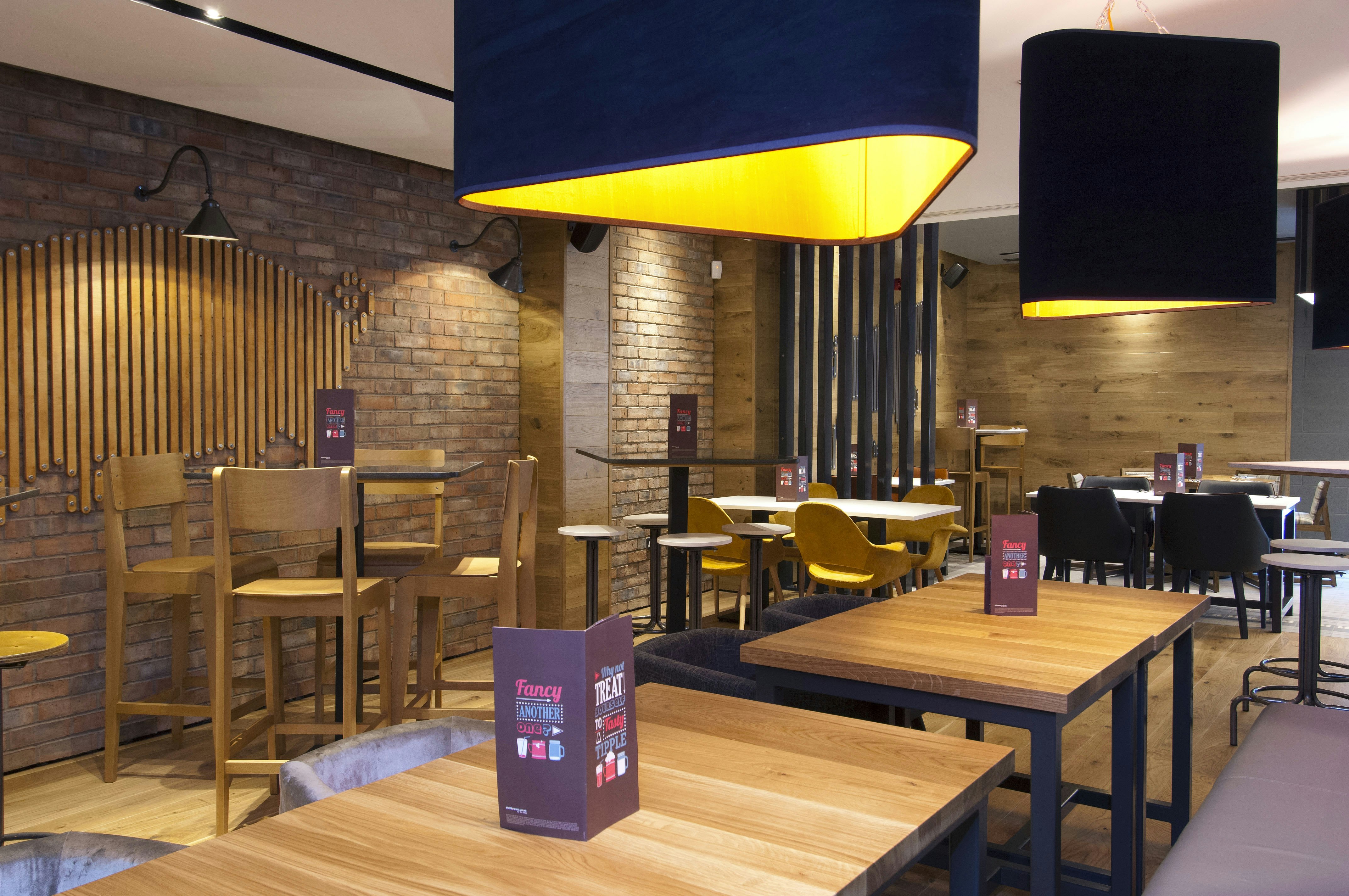 Premier Inn Halifax Town Centre 33/48