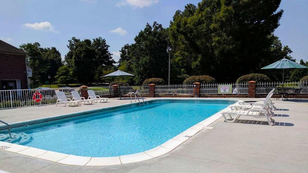 Old Bardstown Inn 23/32