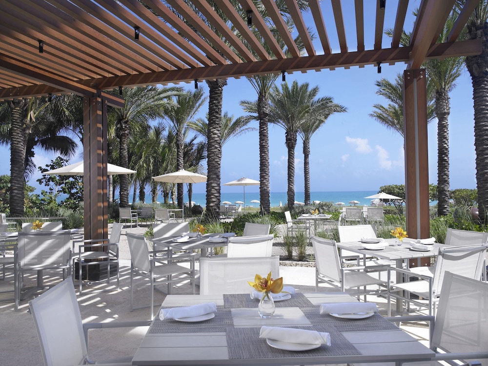 Grand Beach Hotel Surfside 32/47