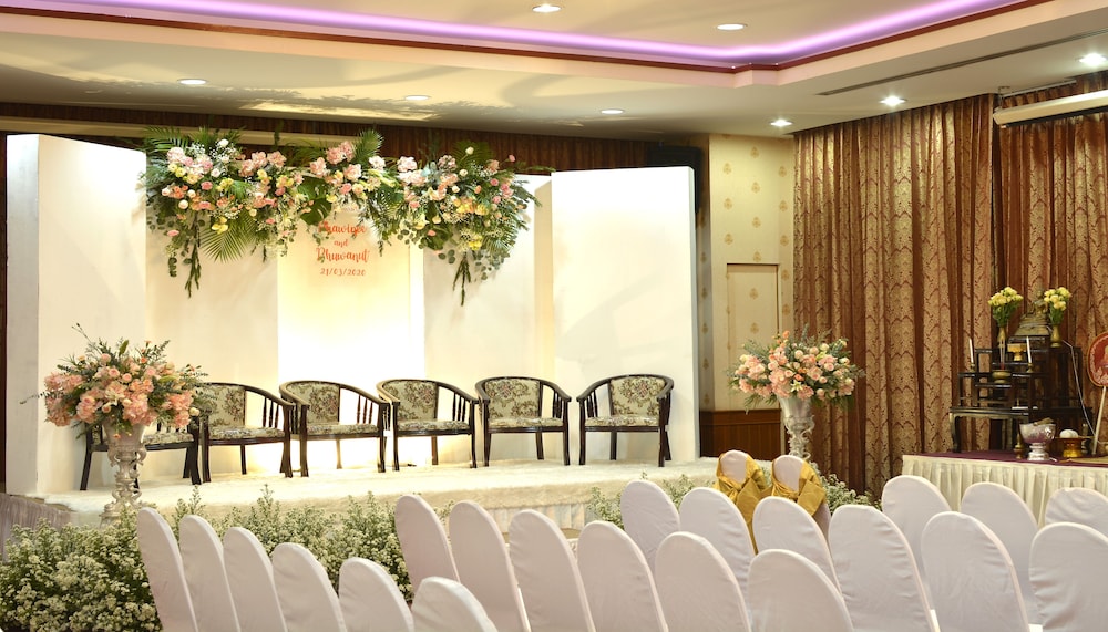 Chumphon Gardens Hotel 41/64