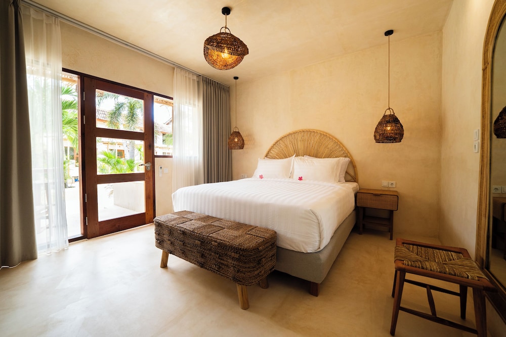 Divino Gili Air 17/47