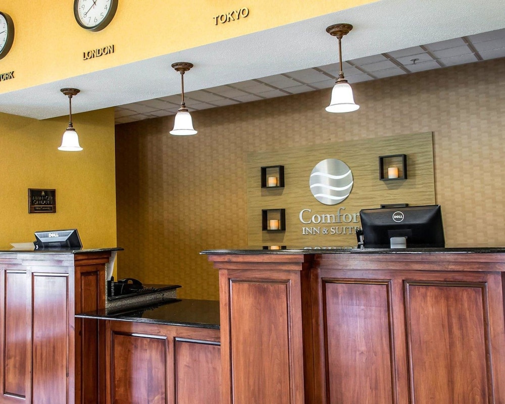 Comfort Inn & Suites Franklin East 10/47