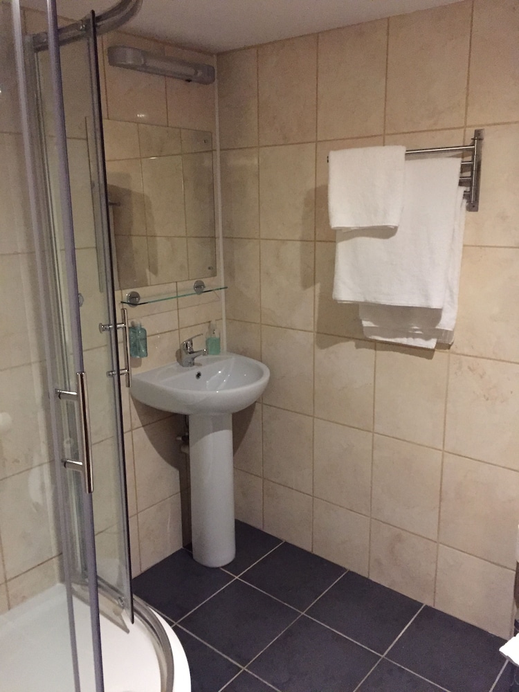 Edinburgh House Hotel 48/50