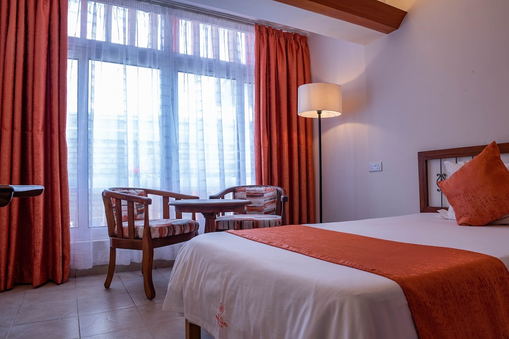 Hotel Boulevard Nairobi, City Centre CBD 12/47