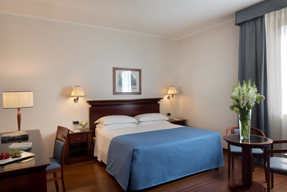 Starhotels Excelsior 9/61