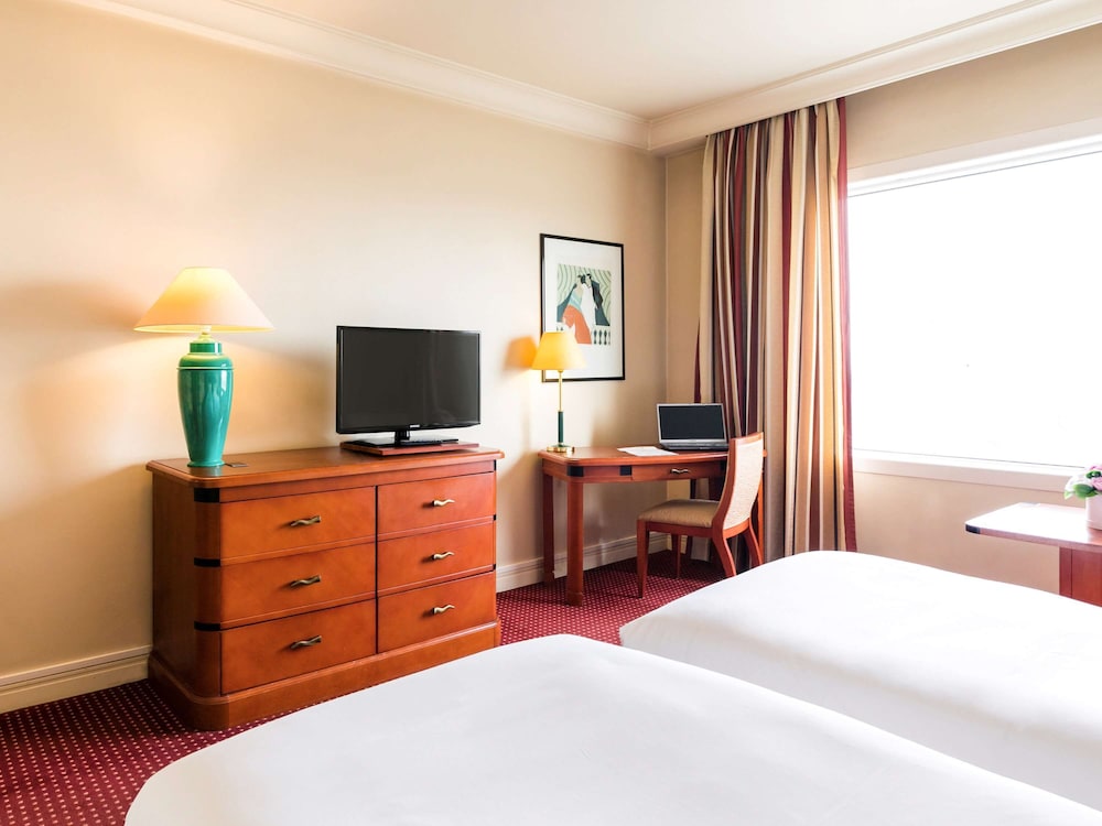 Pullman Bucharest World Trade Center Hotel 15/74