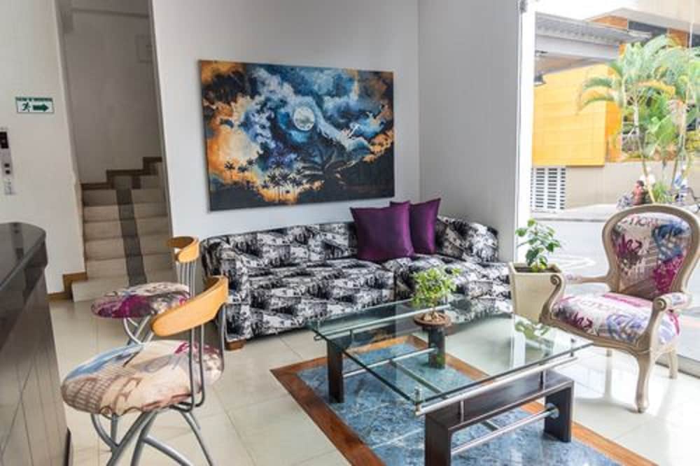 Hotel Bolivar Plaza 34/61