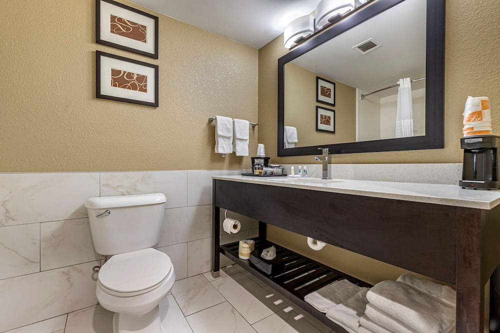 Comfort Inn and Suites Mocksville I-40 22/41