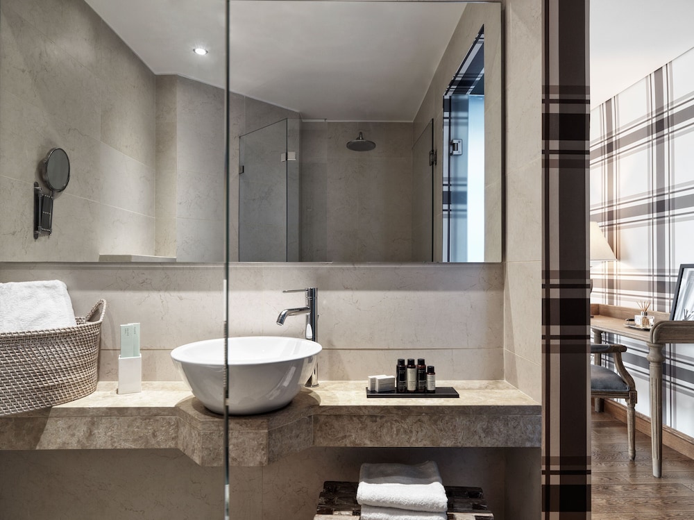 Sea View Cityscape Hotel 22/71