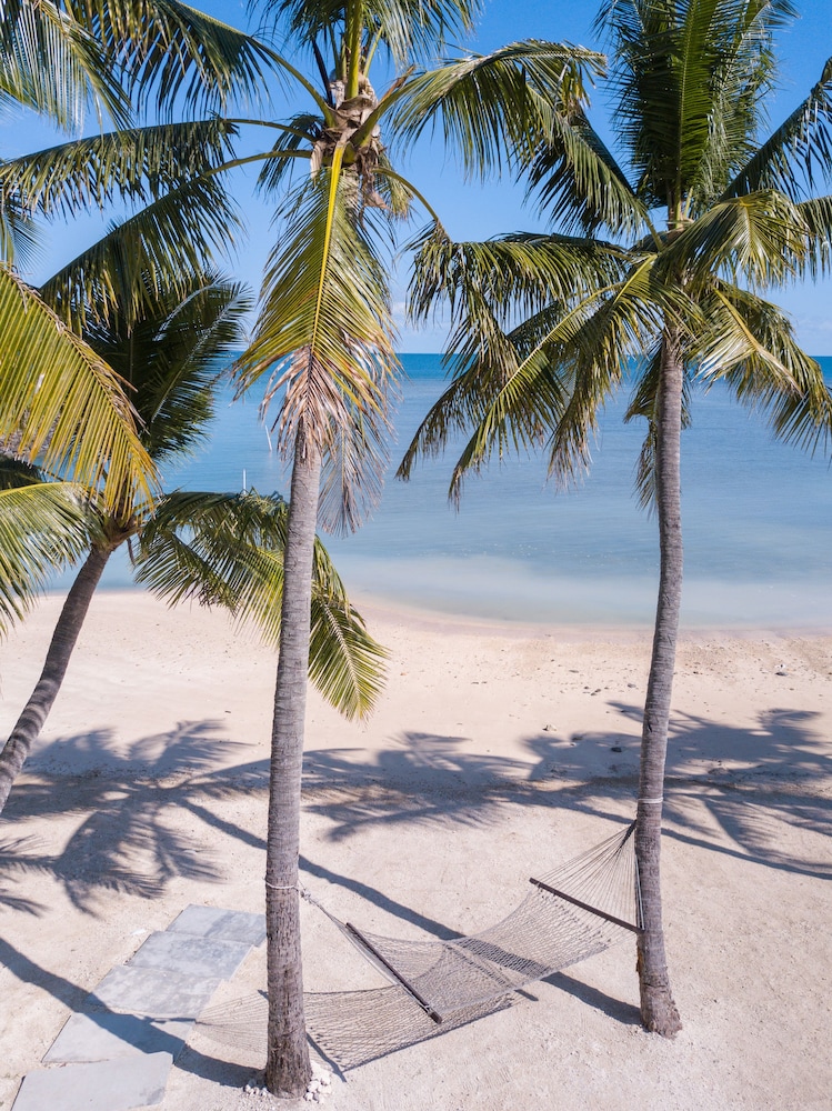 First Landing Beach Resort and Villas 38/50