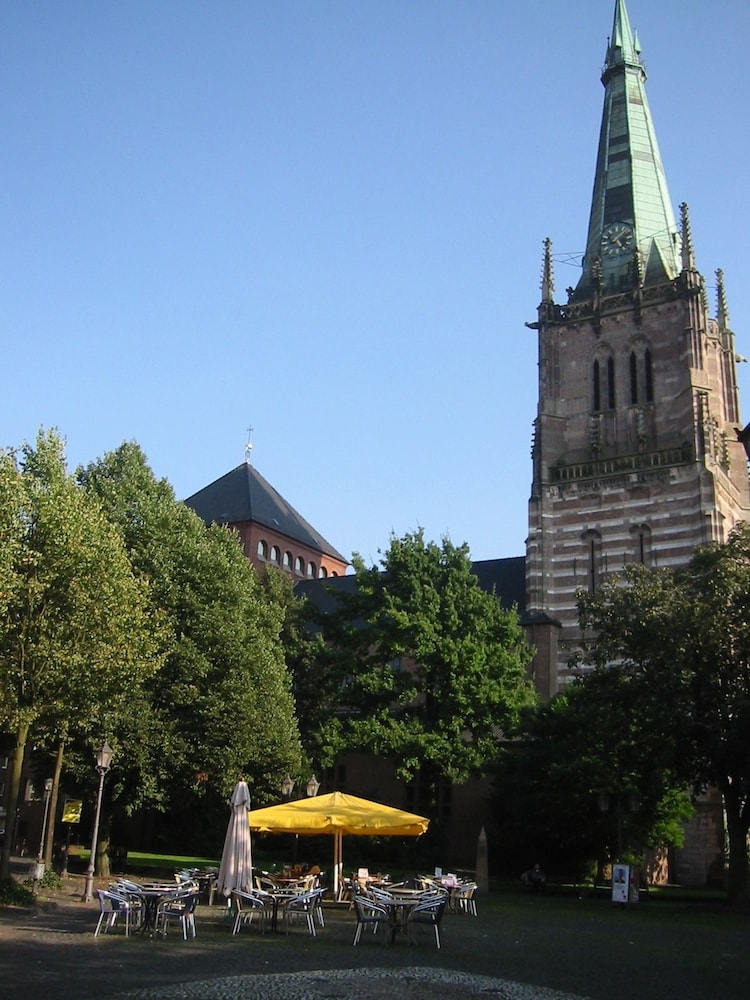 Hotel Rheinischer Hof 3/36