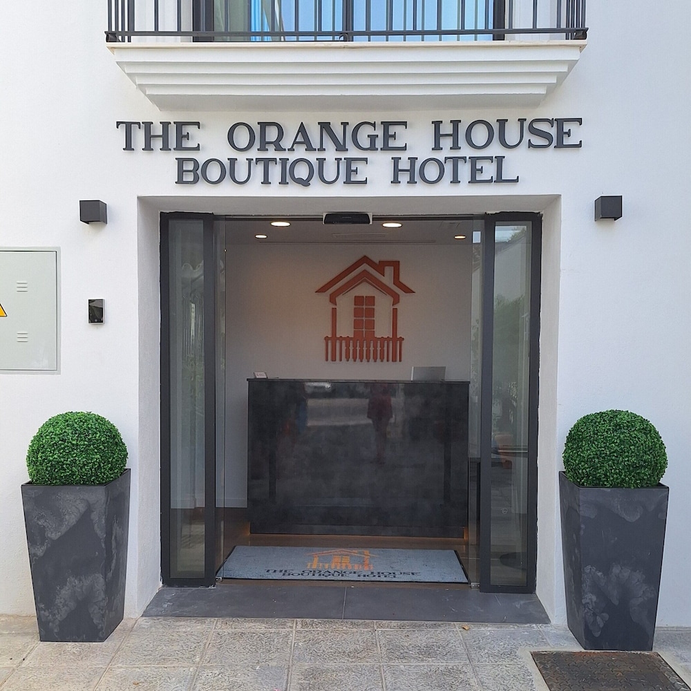 The Orange House 4/95