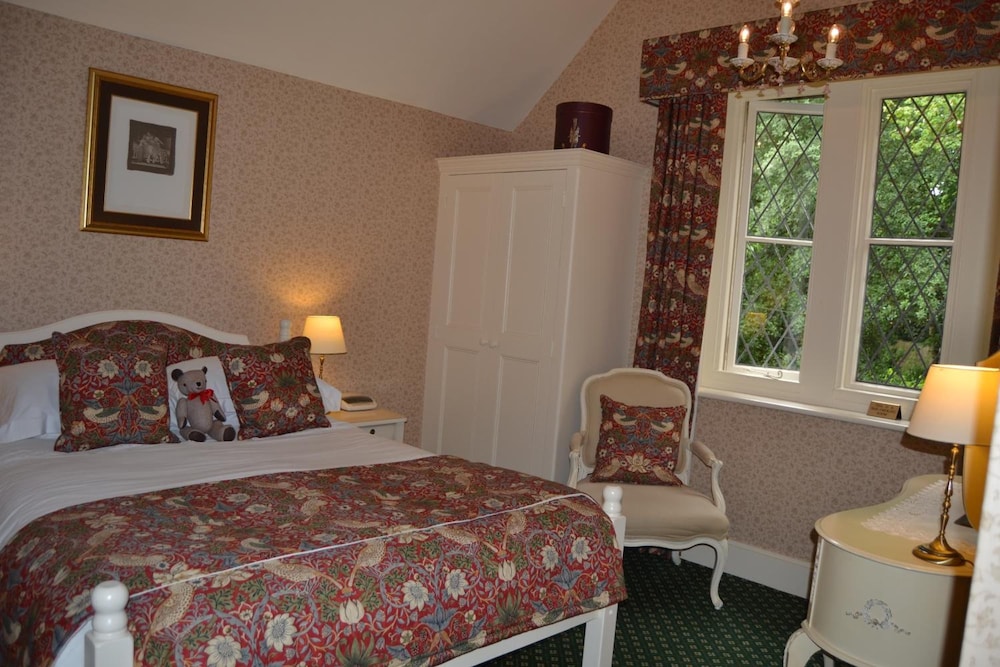 Rylstone Manor Hotel 7/50