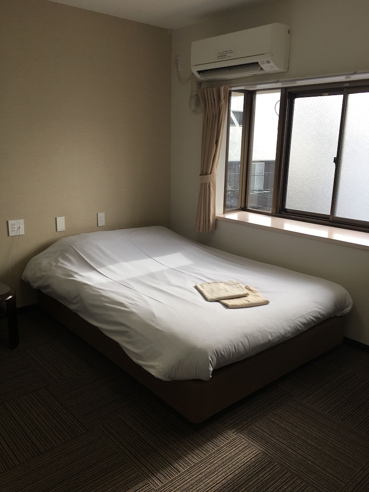 Best Hotel 32/44
