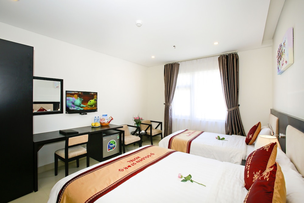 Golden Star Hotel 39/69