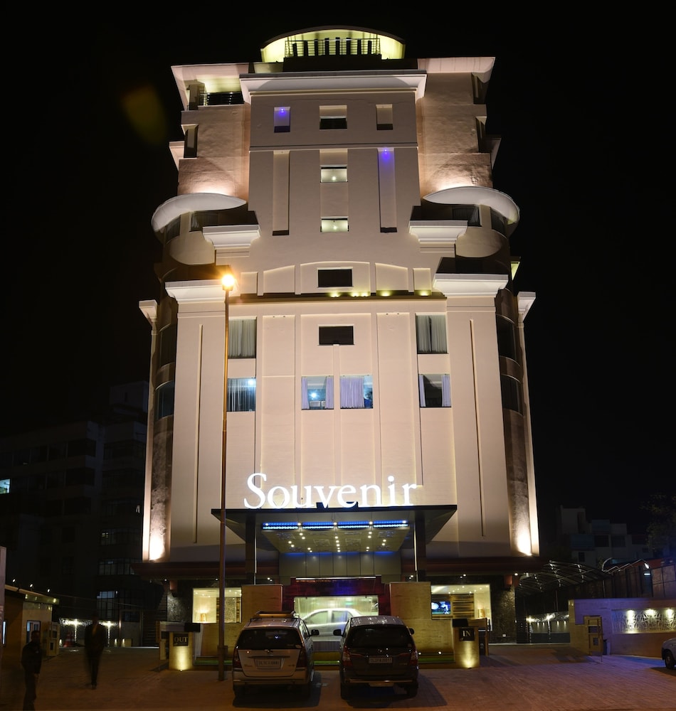 Renest Jaipur 2/49