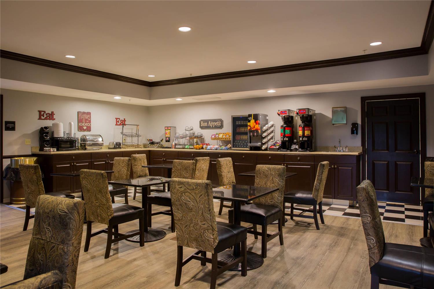 Evangeline Downs Hotel Ascend Hotel Collection 32/41