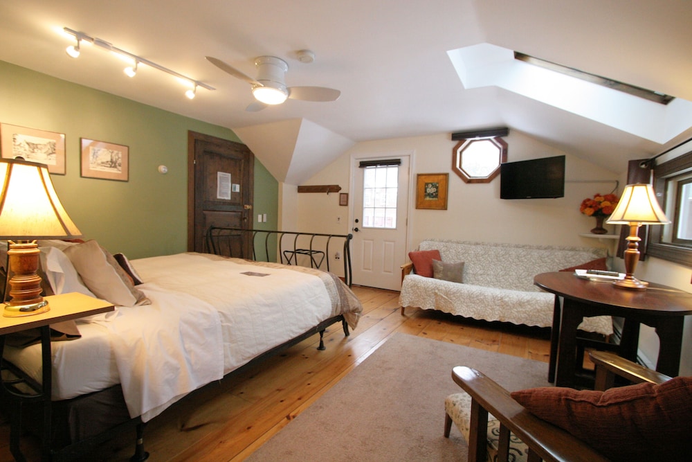 The Old Saco Inn 31/72