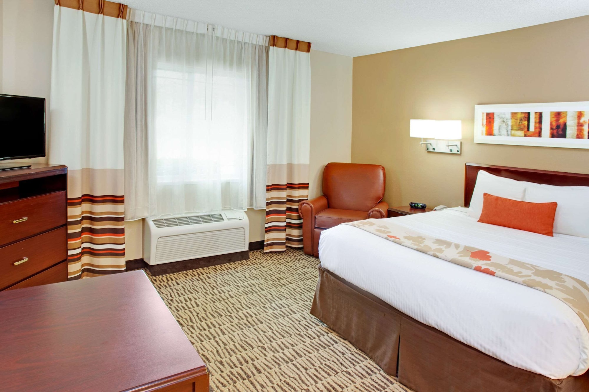 ROOM, QUEEN BED, ACCESSIBLE