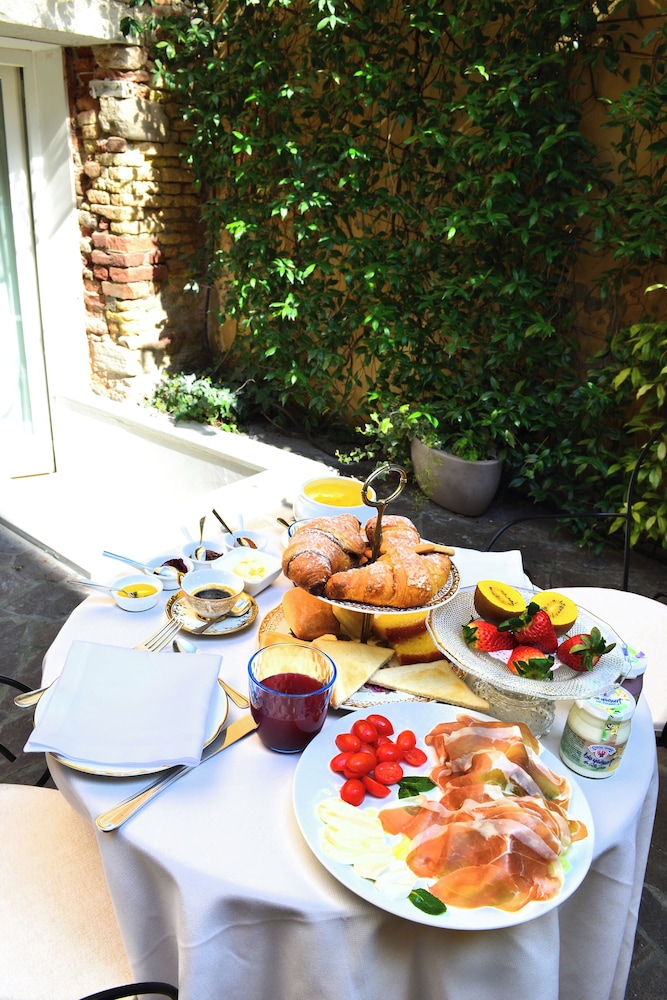 Avogaria Locanda Restaurant 63/75