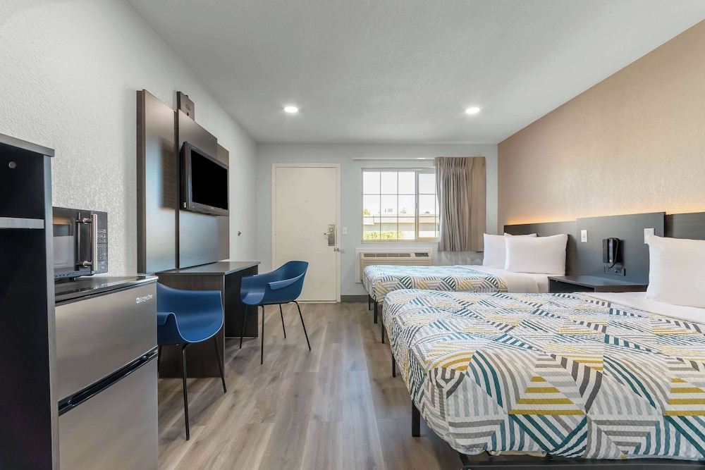 Motel6 Willows, CA 32/60