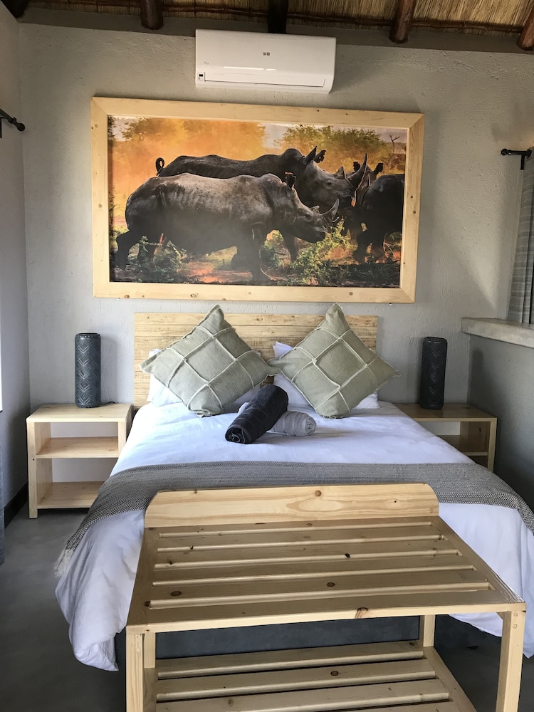 Lindiwe Safari Lodge 24/67
