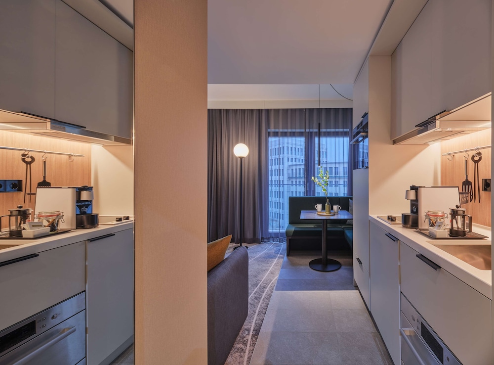 Adina Apartment Hotel Wiesbaden 47/69