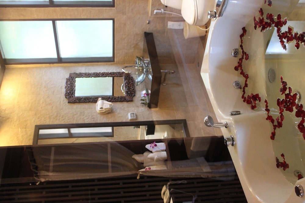 Khao Lak Palm Beach Resort 48/50