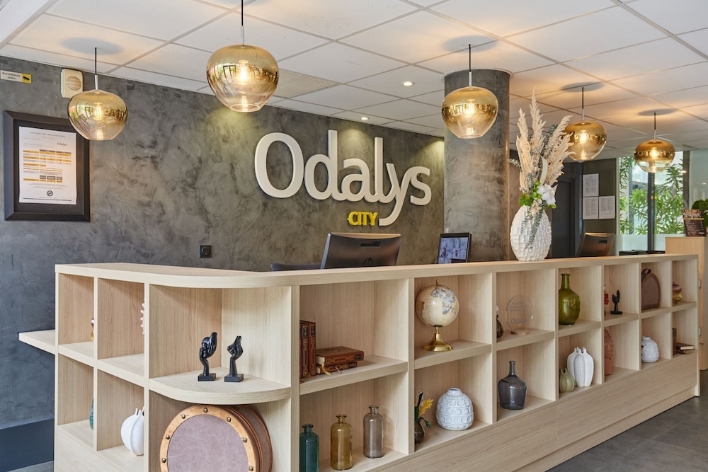 Odalys City Bioparc Lyon Est 15/68