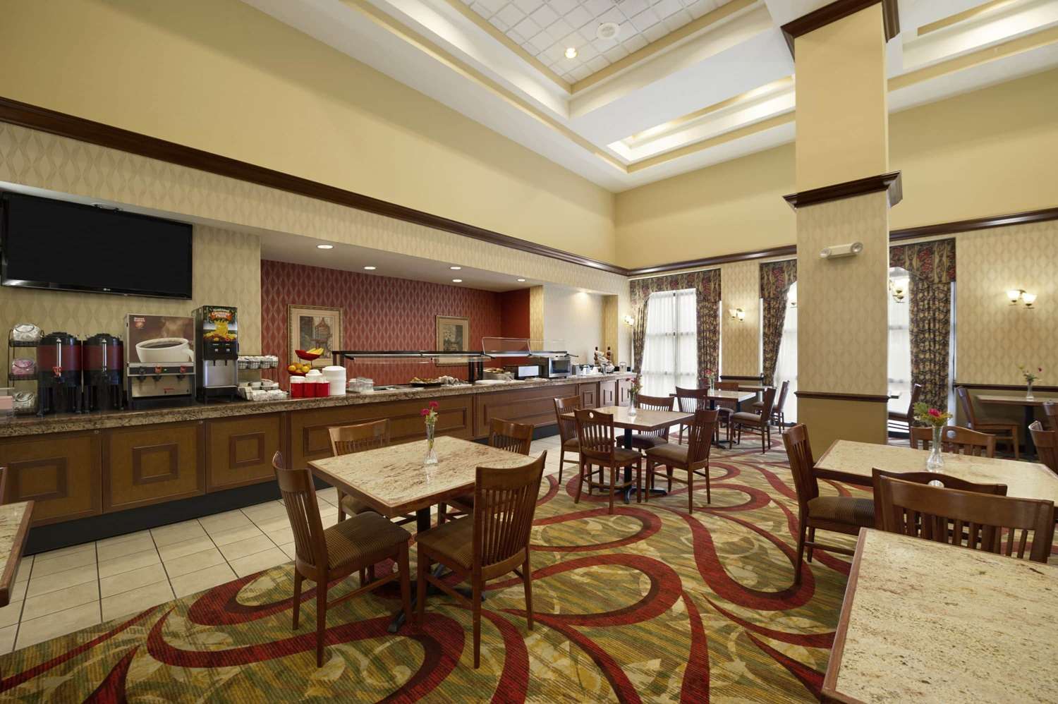 Ramada by Wyndham Suites Orlando Airport 41/56