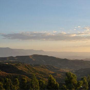 Cliff Edge Hotel - Lalibela 6/9