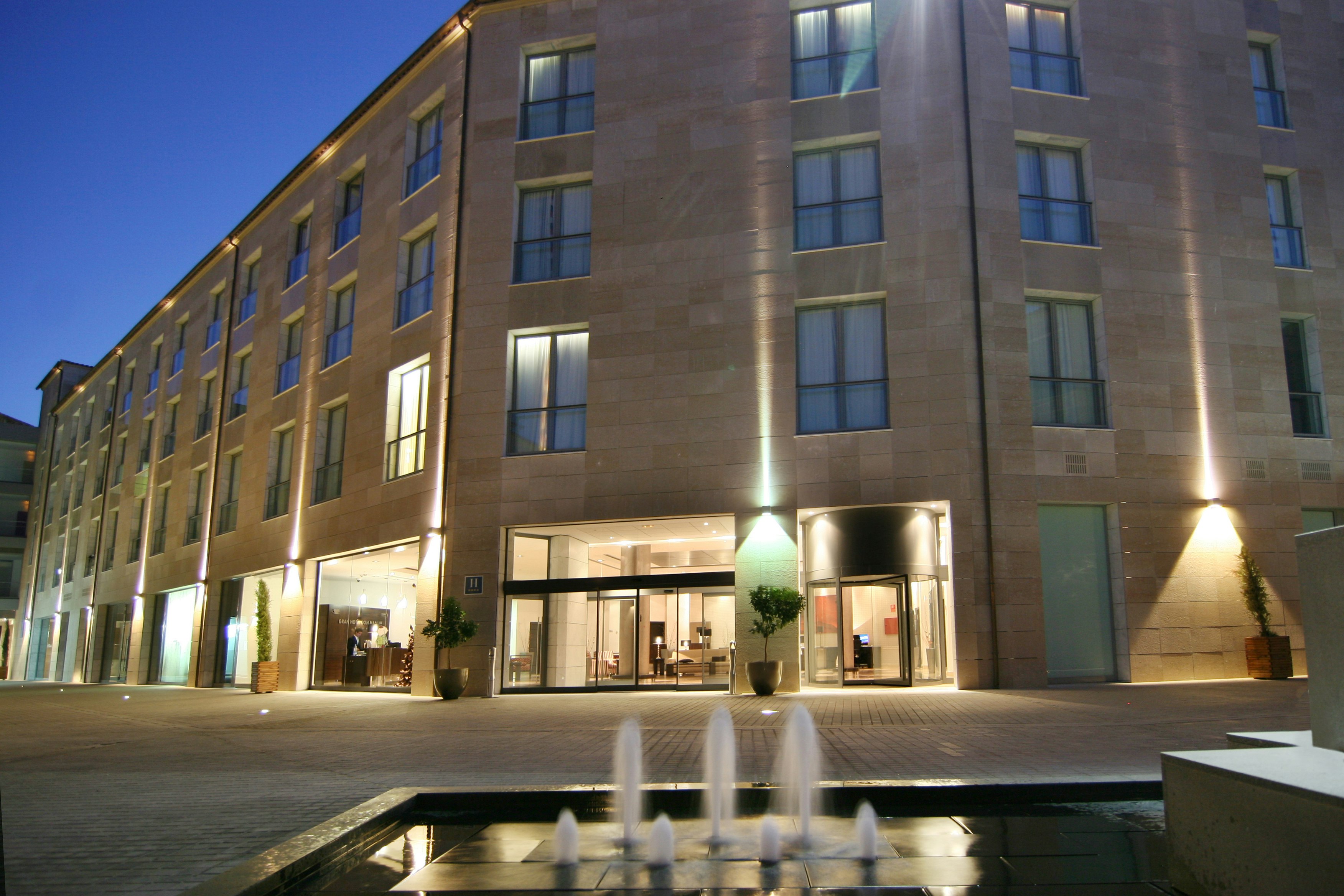 Gran Hotel Don Manuel 1/56