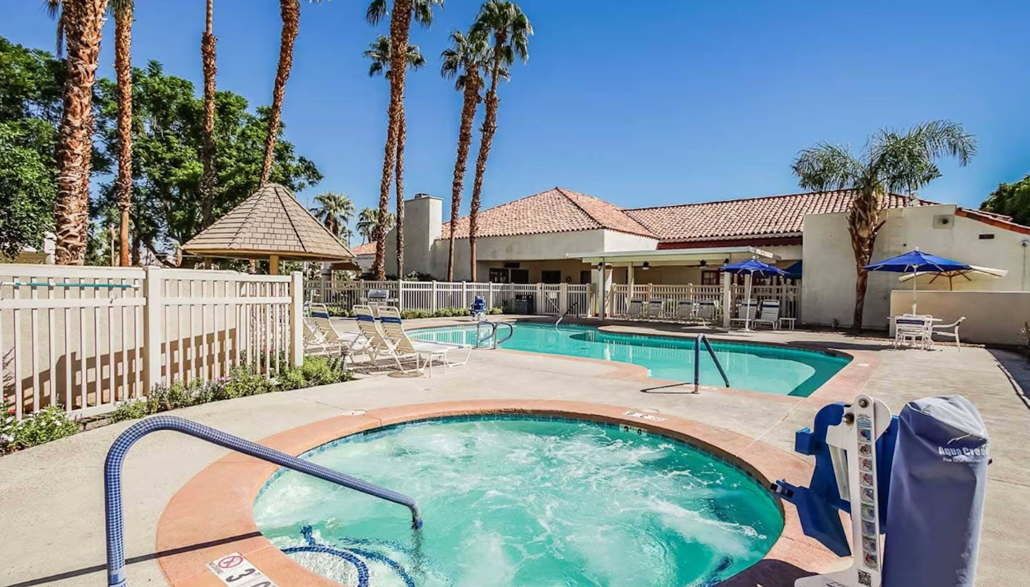 Desert Breezes Resort 49/54