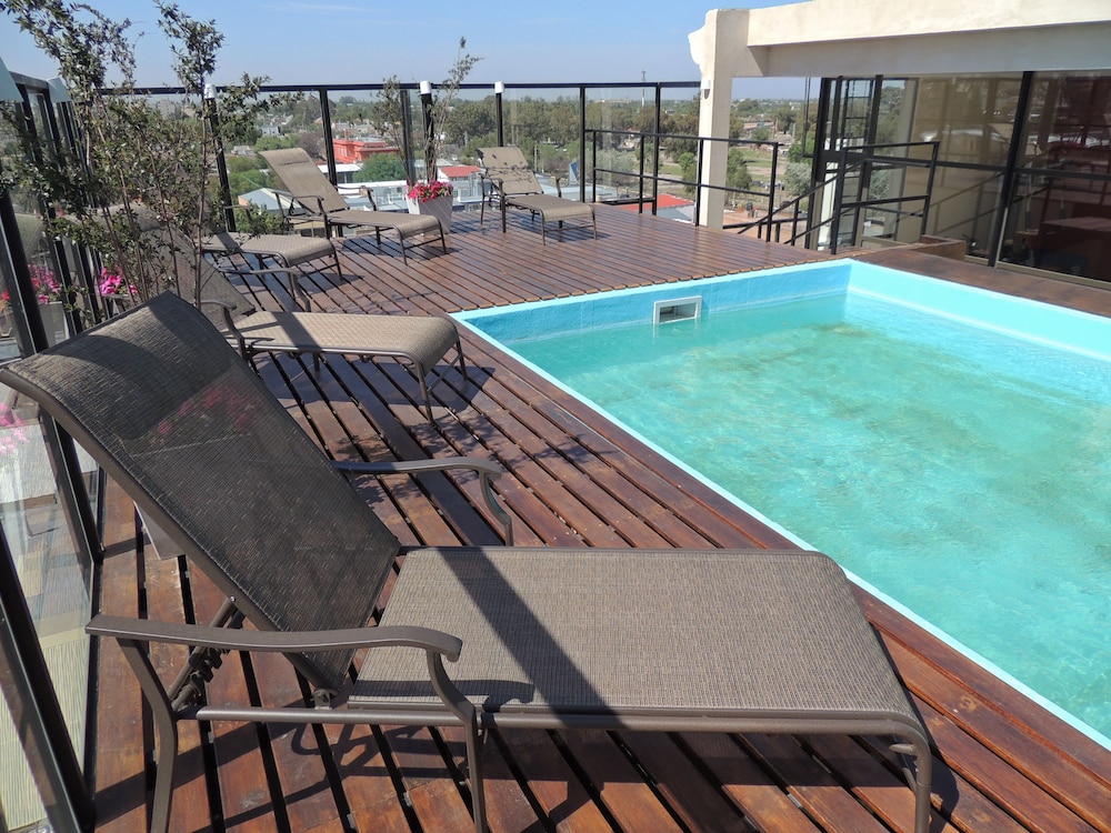 Premium Tower Suites San Luis 58/60