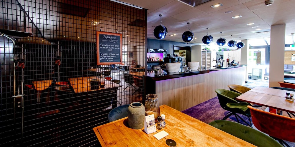 GOLDEN TULIP JAGERSHORST EINDHOVEN 42/50