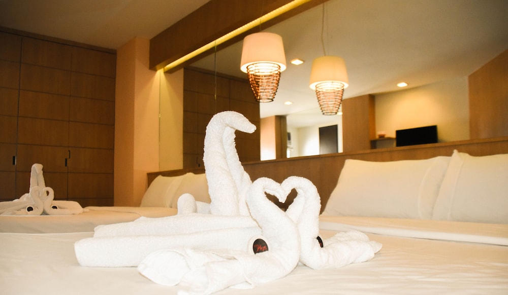 Tacloban Plaza Hotel 37/51