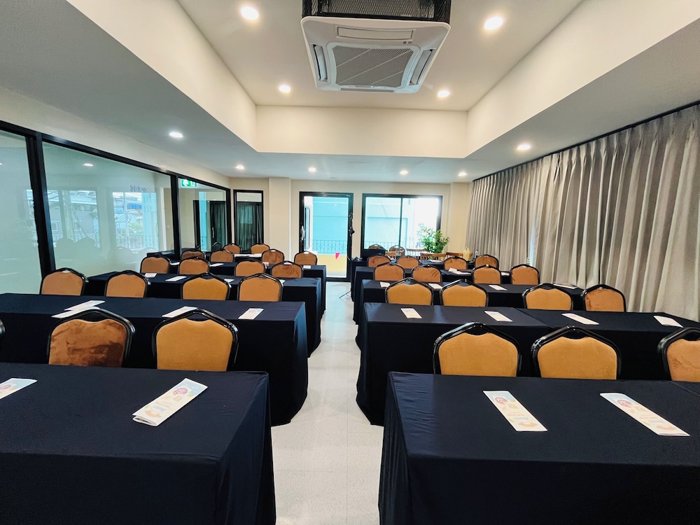 USABAI Riverside Boutique Hotel 36/49