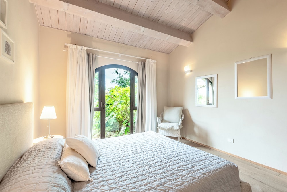 Cignella Resort 44/46