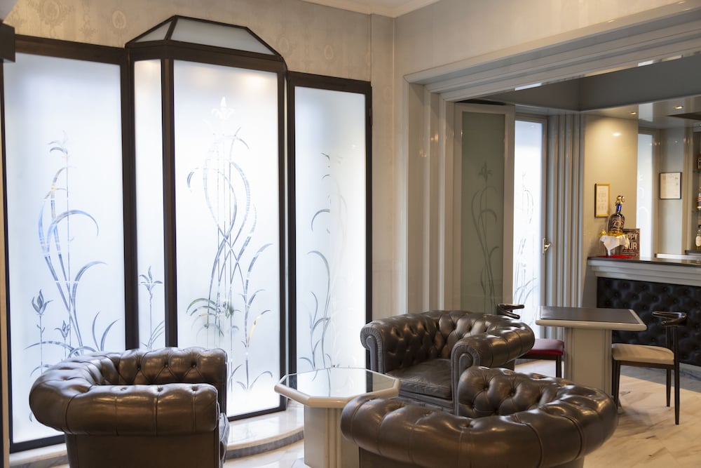 Jr Hotels Bocconi Milano 39/60