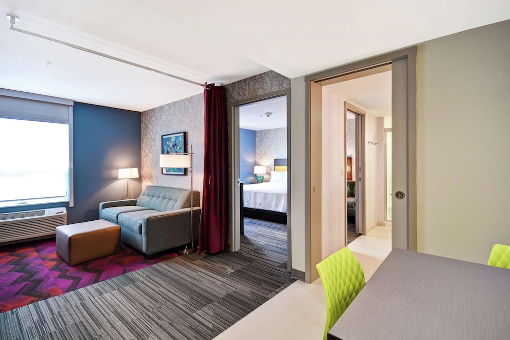 Home2 Suites By Hilton Walpole Foxboro 33/55