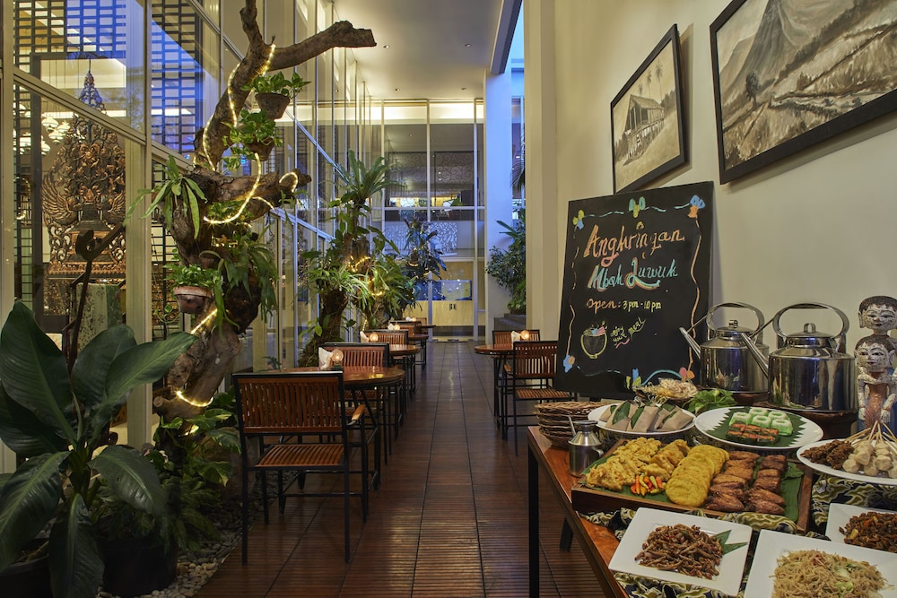 Jambuluwuk Malioboro Hotel Yogyakarta 47/66