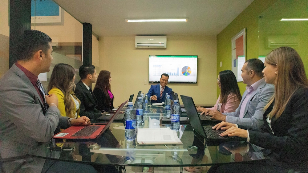 El Hotel Business Class 34/56