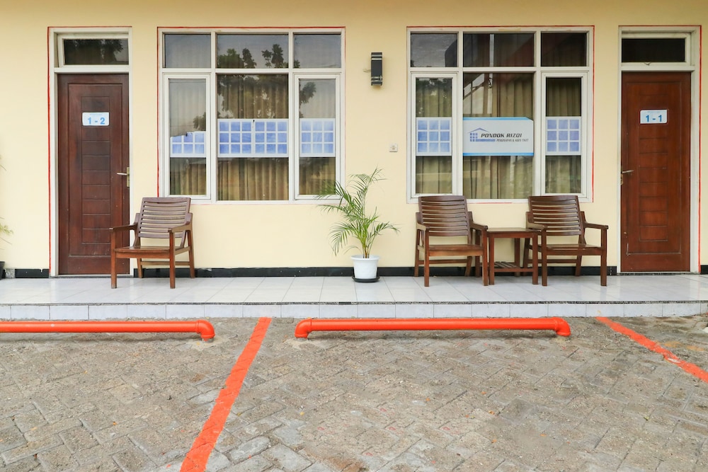 Penginapan Pondok Rizqi 27/32