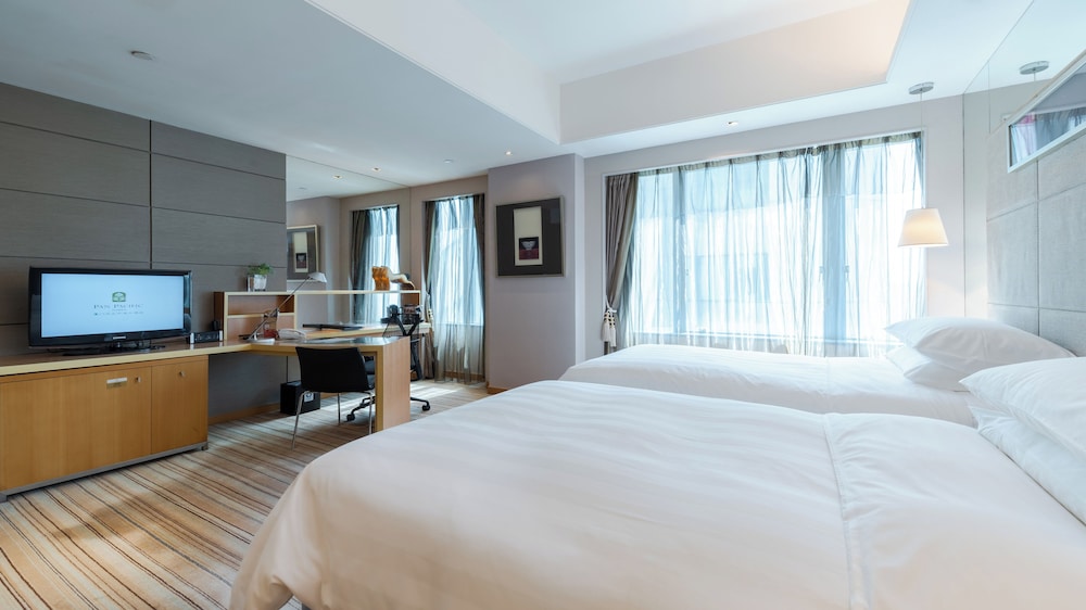 PAN PACIFIC XIAMEN 27/63