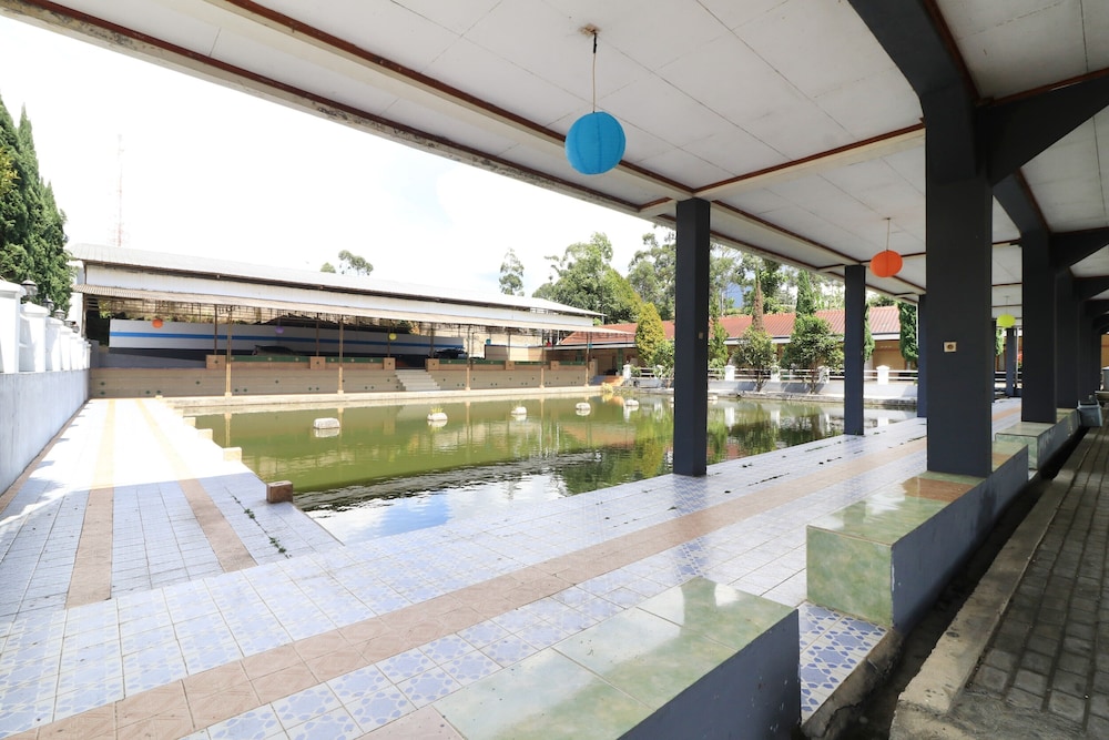 Abang Hotel Ciwidey 34/58