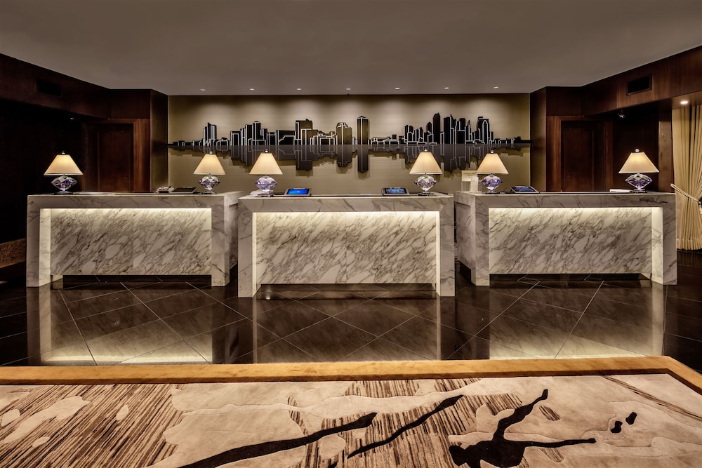 Diamond Hotel Philippines 5/68