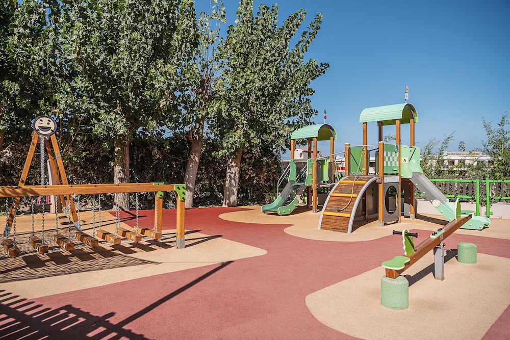 Porto Platanias Village Resort 66/73